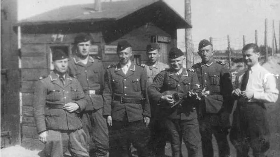 Dozorci v koncentračním táboře Belzec