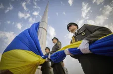 Ukrajina se připravuje na oslavy Dne nezávislosti. Zelenskyj vyzval k obezřetnosti