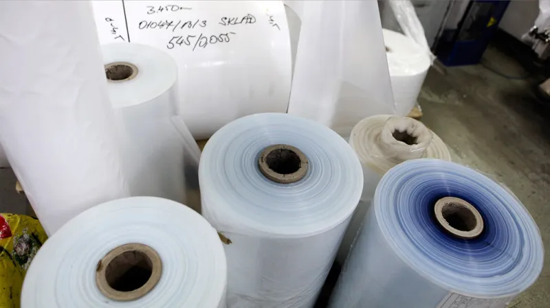 Výroba igelitových tašek a fólií