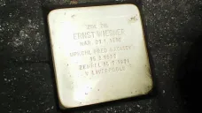 Stolperstein Ernsta Wiesnera v Brně