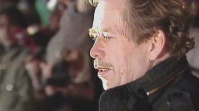 Václav Havel na Letné v listopadu 1989