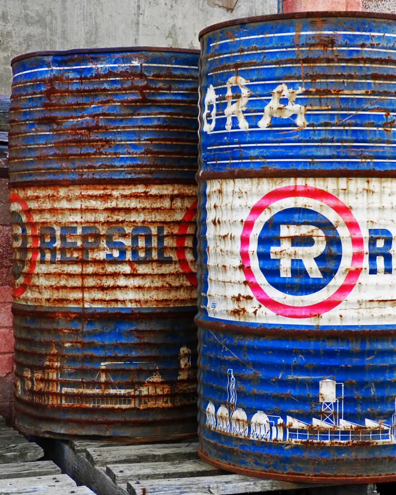 Ceny ropy se vrátily k růstu, obavy z vývoje na Blízkém východě nepolevují