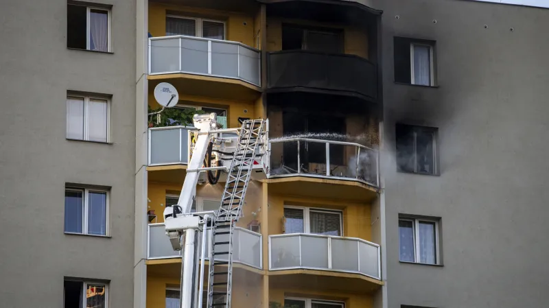 Panelový dům v Bohumíně, kde při požáru zahynulo 11 lidí