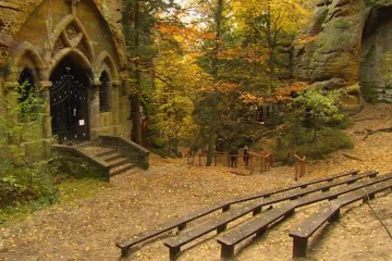 Do kaple v Modlivém dole chodí lidé po staletí. Po 40 letech je zpět i křížová cesta 