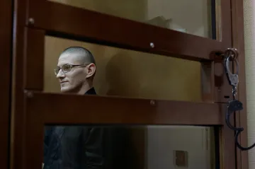 Ruský soud poslal na 12,5 roku do vězení Američana za obchod s drogami