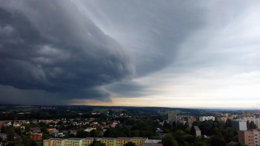 Mraky nad Havířovem