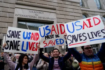 Nejistota a obavy. Americké škrty komplikují humanitární pomoc