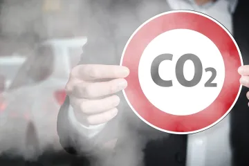 Energetické emise oxidu uhličitého byly loni rekordní, hlavně kvůli nedostatku vody