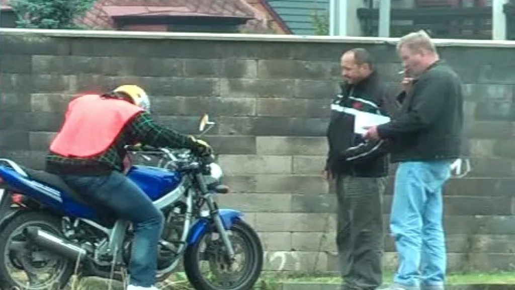 Záběr z autoškoly