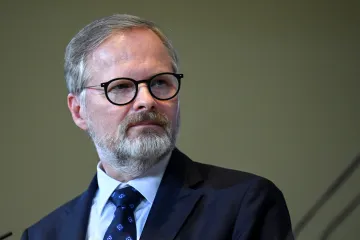 EK vyhoví výzvě žádající zastropování cen nových povolenek, řekl Fiala