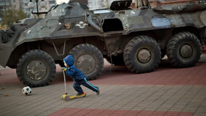 Centrum Kyjeva hlídá armáda