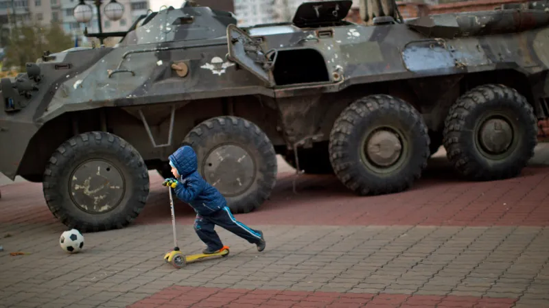 Centrum Kyjeva hlídá armáda