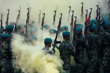 Srí Lanka po střetech buddhistů a muslimů vyhlásila výjimečný stav. V zemi jsou stovky Čechů