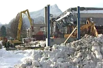Kvůli špatné konstrukci stadionu do vězení nikdo nepůjde