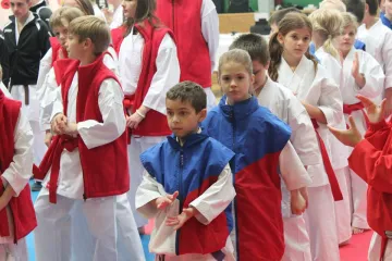 Úspěch karatistů z Ostravy na soutěži v Jeseníku