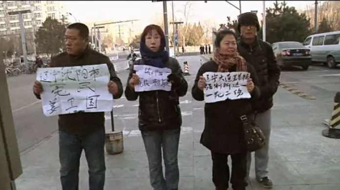 Horizont ČT24 o soudu s čínským aktivistou