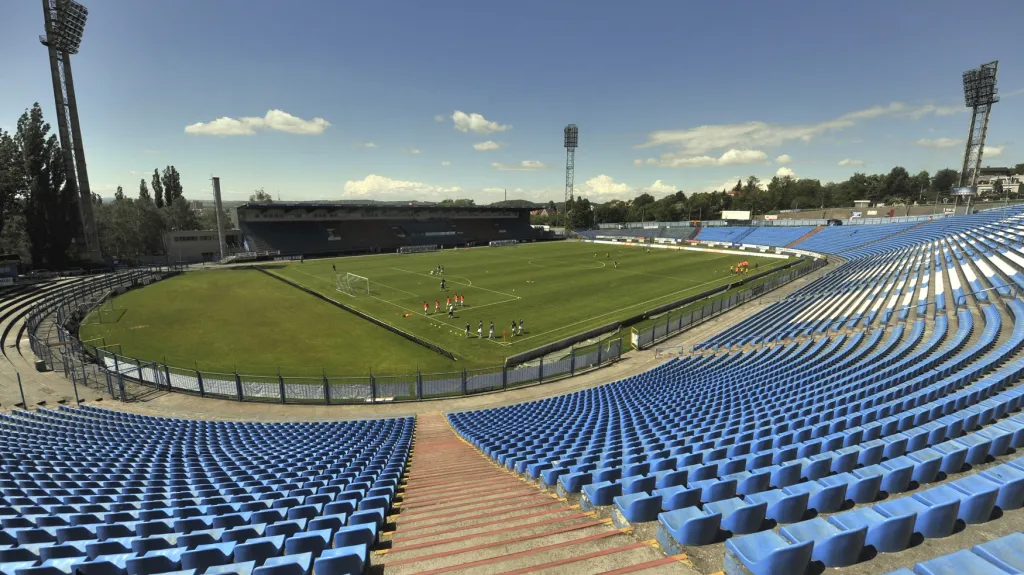 Stadion Bazaly