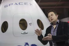 Elon Musk dokončil v Austrálii nejsilnější baterii světa. Dá energii 30 000 domácností