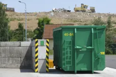 V Černošíně na Tachovsku vzniklo obří překladiště domácího odpadu za víc než dvacet milionů korun