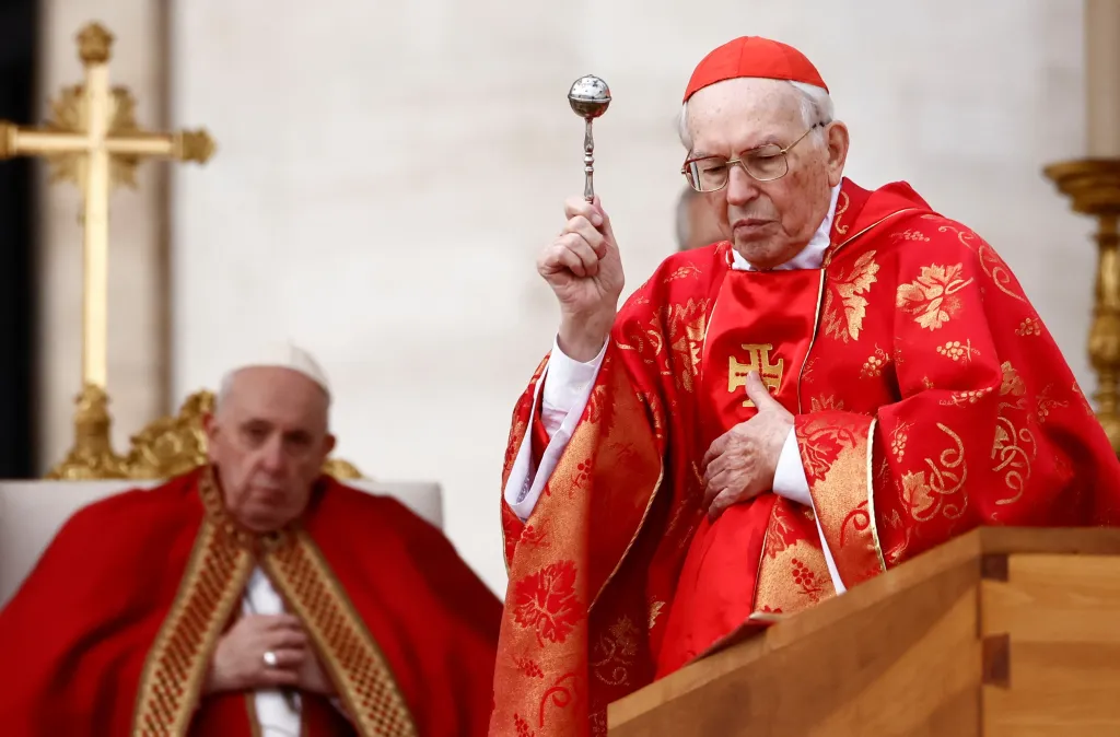 Pohřeb emeritního papeže Benedikta XVI. ve Vatikánu