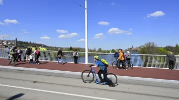 Dvorecký most byl slavnostně otevřen