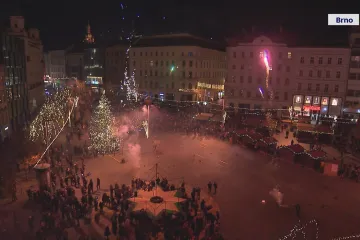 Hasiči zaznamenali na silvestra rekordní počet požárů. První miminko roku se narodilo v Břeclavi