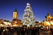 Praha kvůli pandemii ruší vánoční trhy. Strom na Staroměstském náměstí ale bude stát i letos