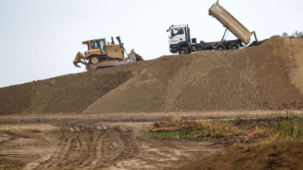 Zahájení stavby průmyslové zóny a dopravní infrastruktury Solnice-jih