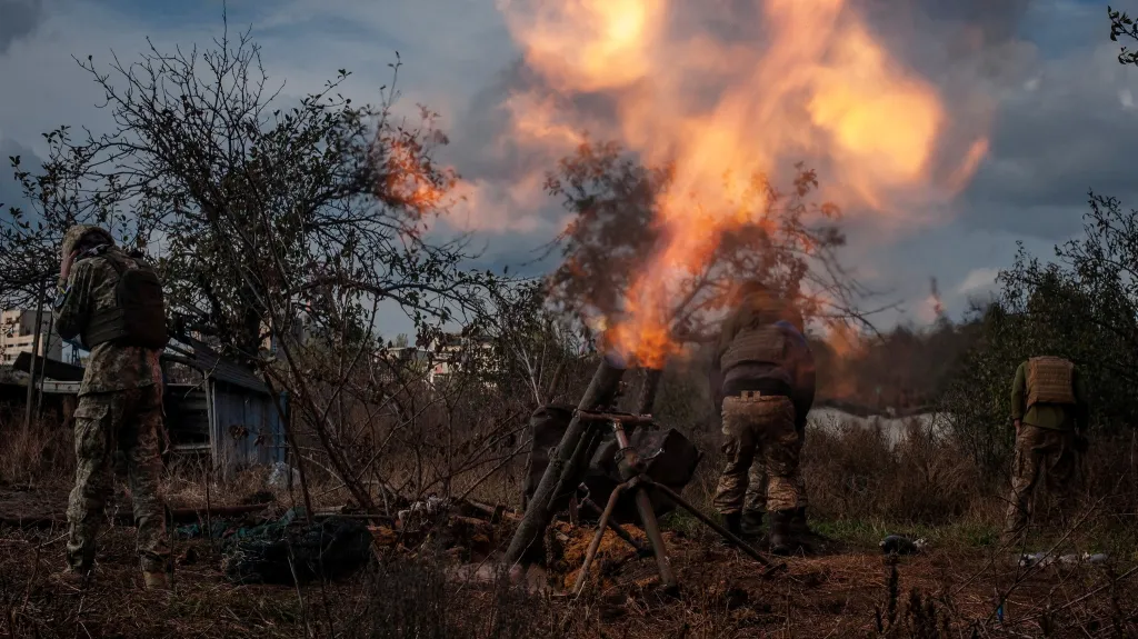 Ukrajinští vojáci u města Bachmut