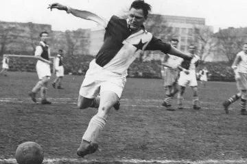 Josef Bican - červenobílá legenda, které nepřála doba