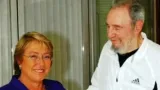 Michelle Bacheletová a Fidel Castro