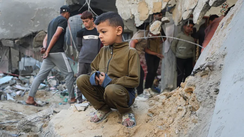 Následky izraelského útoku ve městě Džabálija na severu Pásma Gazy