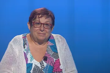 Během léta roušky nebo respirátory zůstanou, říká hlavní hygienička Svrčinová