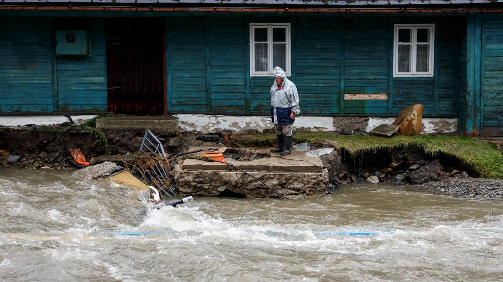 Následky záplav v Bělé pod Pradědem na Jesenicku