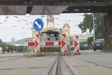 Oprava vodovodu v Holešovicích trvala třináct dnů, tramvaje měly celou dobu výluku