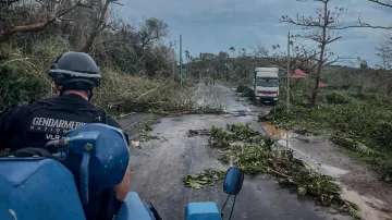 Následky cyklonu na Mayotte