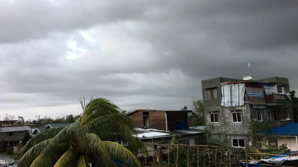 Následky řádění tajfunu Phanfone