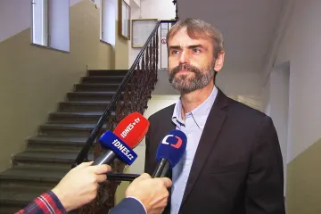 Šlachta ve své knize nezveřejnil tajné informace, policie případ odložila