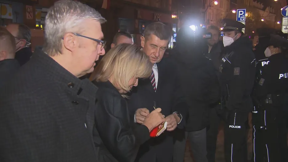 Premiér Andrej Babiš při oslavách 17. listopadu