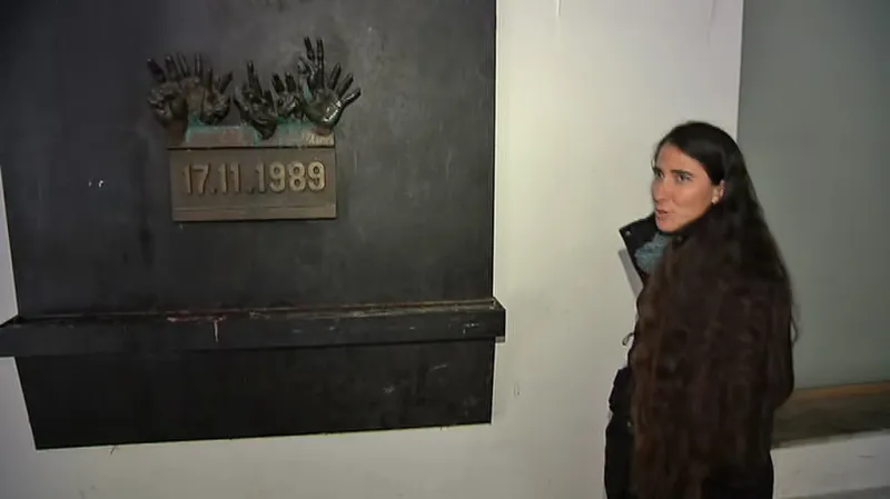 Yoani Sánchezová na místě, kde začala sametová revoluce