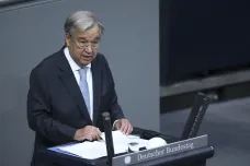 „Populismus ignoruje vědu,“ kritizoval tajemník OSN. Ocenil Německo jako velmoc míru
