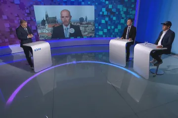 Politické spektrum: Moravské zemské hnutí, Česká párty, Mourek