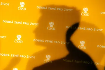 Praní oranžového prádla. Potřebujeme svého Fica, zrušme ČSSD, znělo na sjezdu