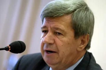 Zemřel bývalý slovenský ministr zahraničí Eduard Kukan