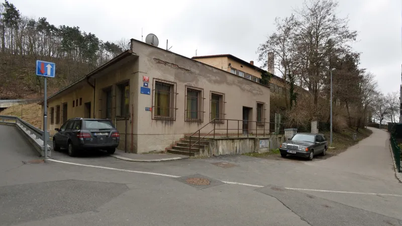 Budova má vyrůst v areálu bývalých studií a zázemí Českého rozhlasu