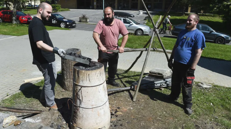 Výroba železa a posléze i meče