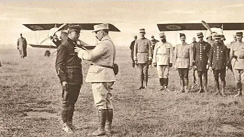 Štefánik přebírá ocenění