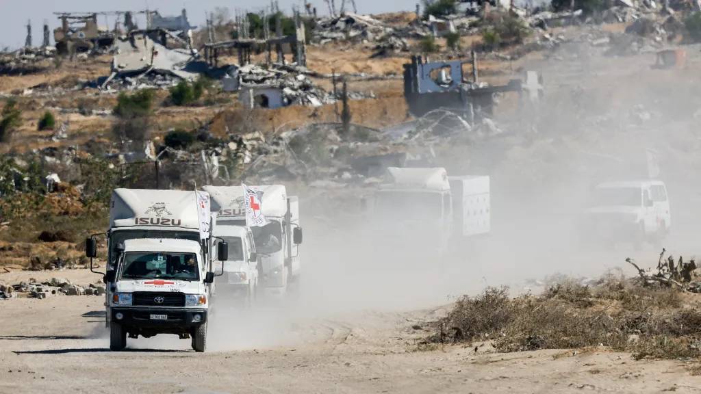 Vozidla Červeného kříže v Gaze