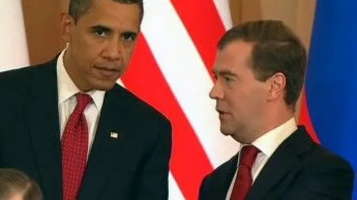 Obama s Medveděvem