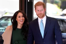 Princ Harry a jeho manželka se vzdají role v britské královské rodině. Palác rozhodnutím zaskočili